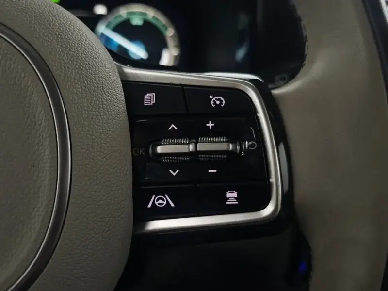 2023 Kia Sorento с пробегом 61 548 км