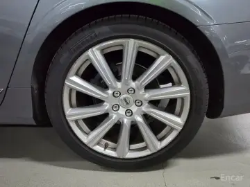 2018 Volvo S90 с пробегом 127 078 км