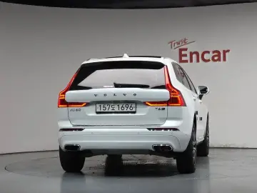 2020 Volvo XC60 с пробегом 56 553 км