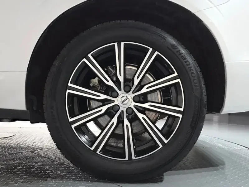 2020 Volvo XC60 с пробегом 56 553 км