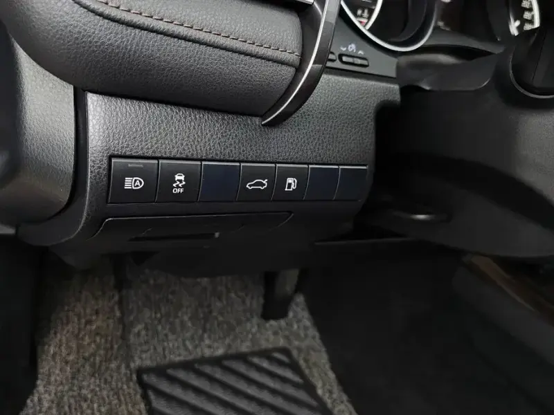 2018 Toyota Camry с пробегом 74 340 км