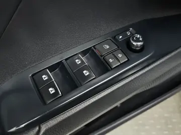2018 Toyota Camry с пробегом 74 340 км
