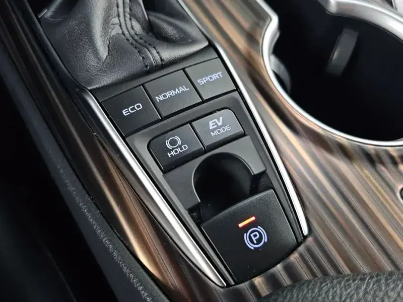 2018 Toyota Camry с пробегом 74 340 км