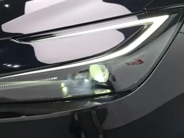 2026 Toyota Prius с пробегом 4 297 км