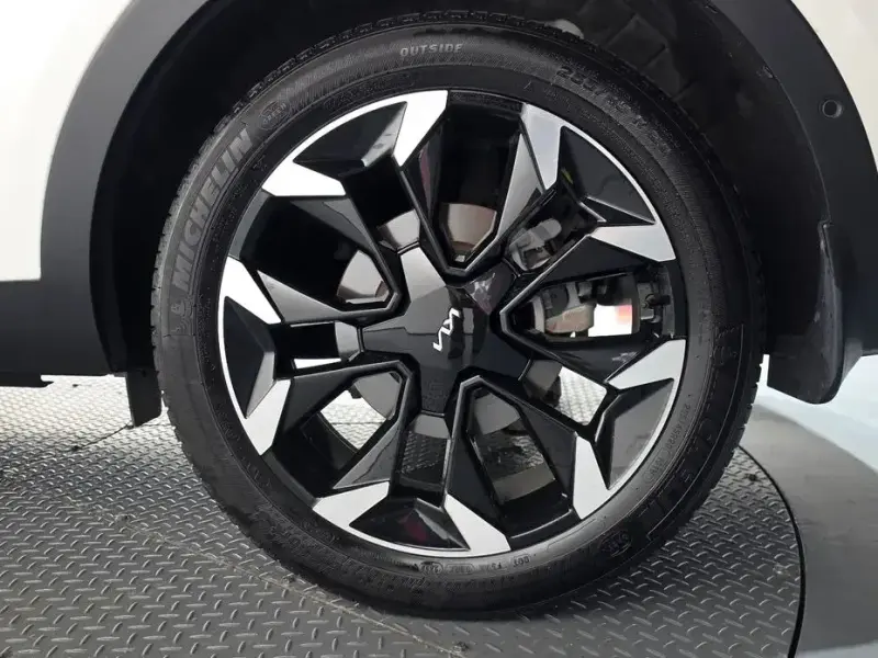 2024 Kia Sorento с пробегом 38 782 км