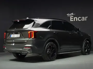 2026 Kia Sorento с пробегом 6 019 км