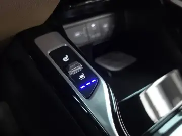 2026 Kia Sorento с пробегом 6 019 км
