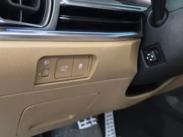 2026 Kia Sorento с пробегом 6 019 км