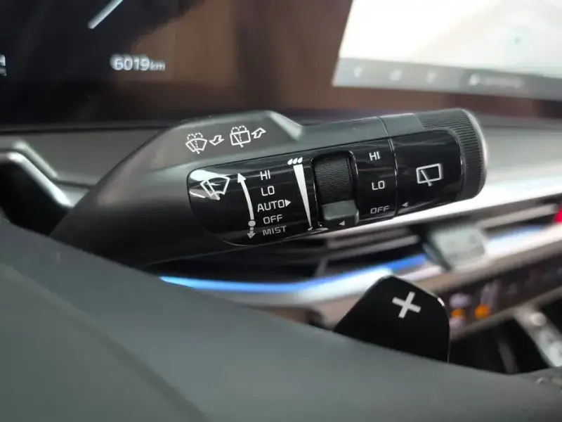 2026 Kia Sorento с пробегом 6 019 км