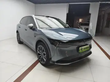 2025 Zeekr 7X с пробегом 27 000 км