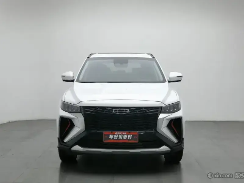 2022 Geely Atlas Pro с пробегом 69 800 км