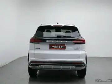 2022 Geely Atlas Pro с пробегом 69 800 км