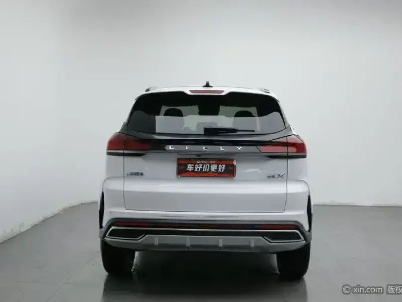 2022 Geely Atlas Pro с пробегом 69 800 км