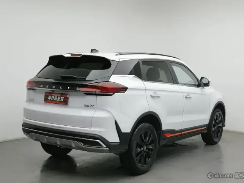 2022 Geely Atlas Pro с пробегом 69 800 км