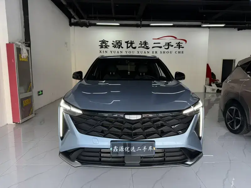 2024 Geely Atlas Pro с пробегом 13 000 км