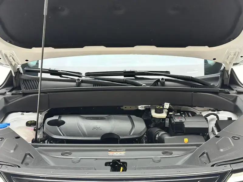 2024 Geely Boyue L с пробегом 15 900 км