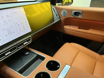 2024 Li Auto (Lixiang) L6 с пробегом 39 000 км