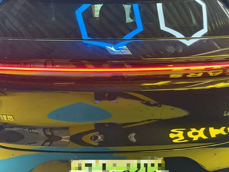 2024 Li Auto (Lixiang) L6 с пробегом 39 000 км