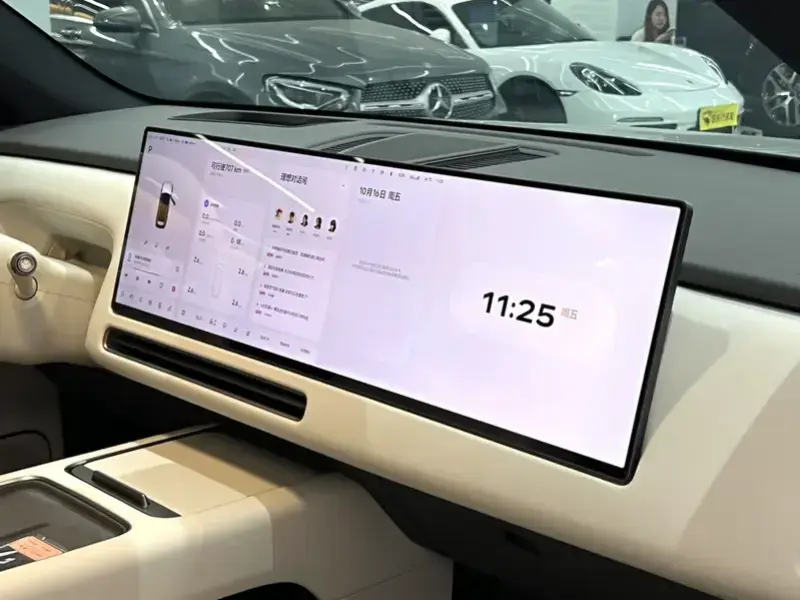 2026 Li Auto (Lixiang) L6 с пробегом 1 000 км