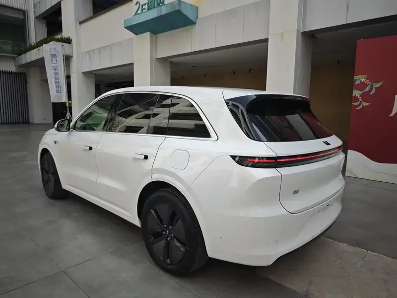 2024 Li Auto (Lixiang) L6 с пробегом 79 100 км