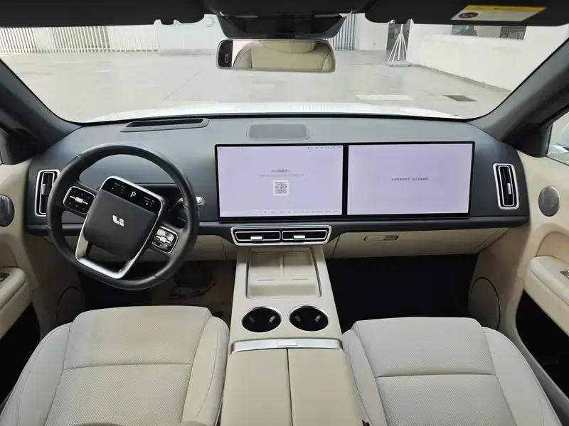 2024 Li Auto (Lixiang) L6 с пробегом 79 100 км
