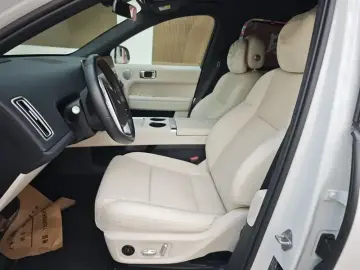 2024 Li Auto (Lixiang) L6 с пробегом 79 100 км