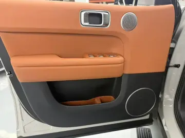 2024 Li Auto (Lixiang) L6 с пробегом 43 800 км