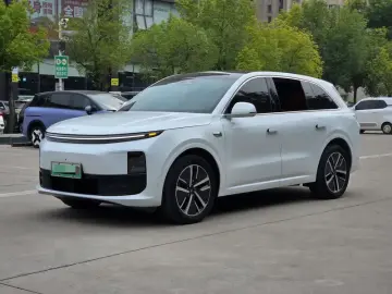 Li Auto (Lixiang) L6
