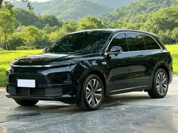 Li Auto (Lixiang) L6