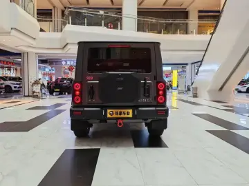 2024 212 T01 с пробегом 26 400 км