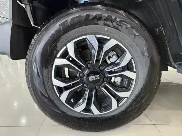 2025 212 T01 с пробегом 5 600 км