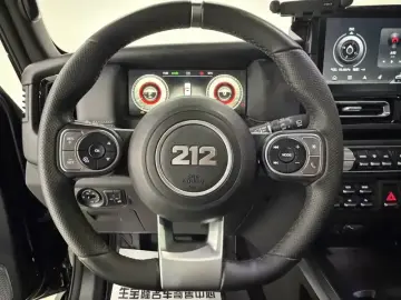 2025 212 T01 с пробегом 5 600 км