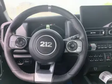 2024 212 T01 с пробегом 10 000 км