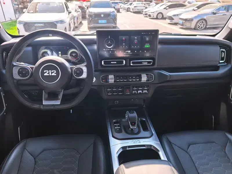 2024 212 T01 с пробегом 10 000 км