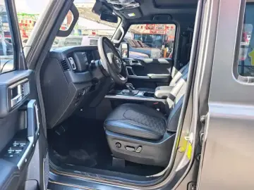 2024 212 T01 с пробегом 10 000 км