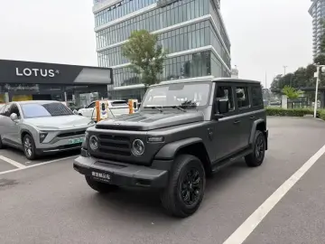 212 T01