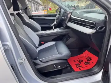 2024 Geely Boyue L с пробегом 24 000 км