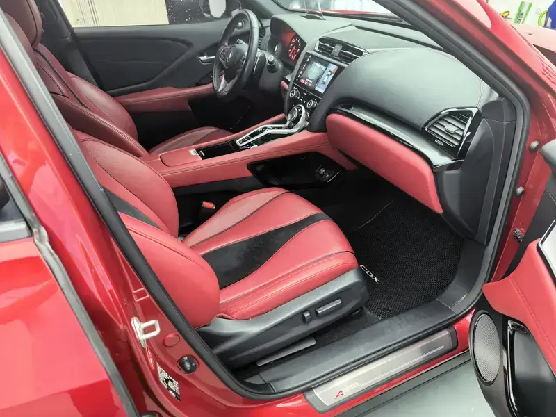 2021 Acura CDX с пробегом 97 000 км