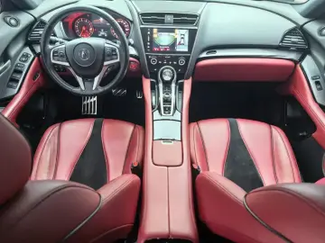 2021 Acura CDX с пробегом 97 000 км