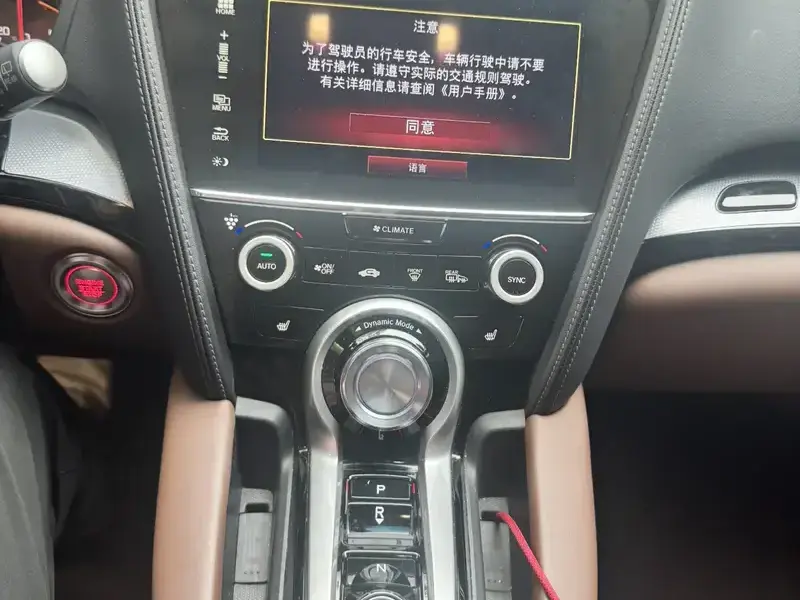 2021 Acura CDX с пробегом 45 000 км