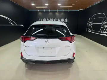2016 Acura CDX с пробегом 60 000 км