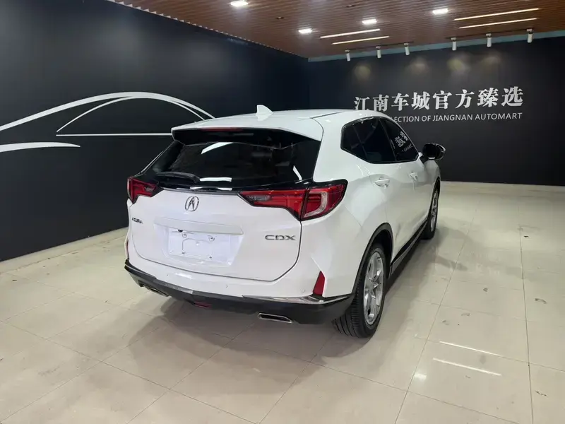 2016 Acura CDX с пробегом 60 000 км