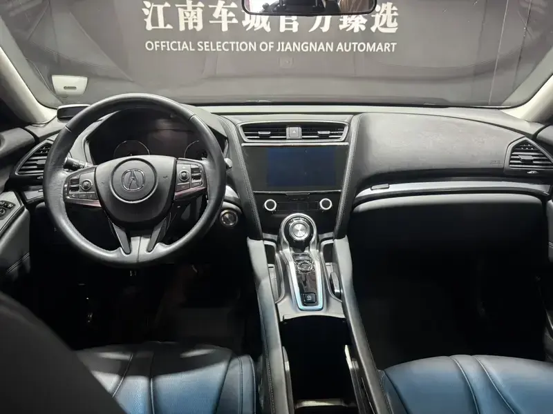2016 Acura CDX с пробегом 60 000 км