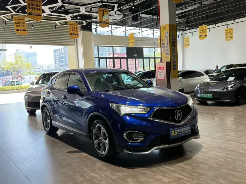 2019 Acura CDX с пробегом 52 800 км