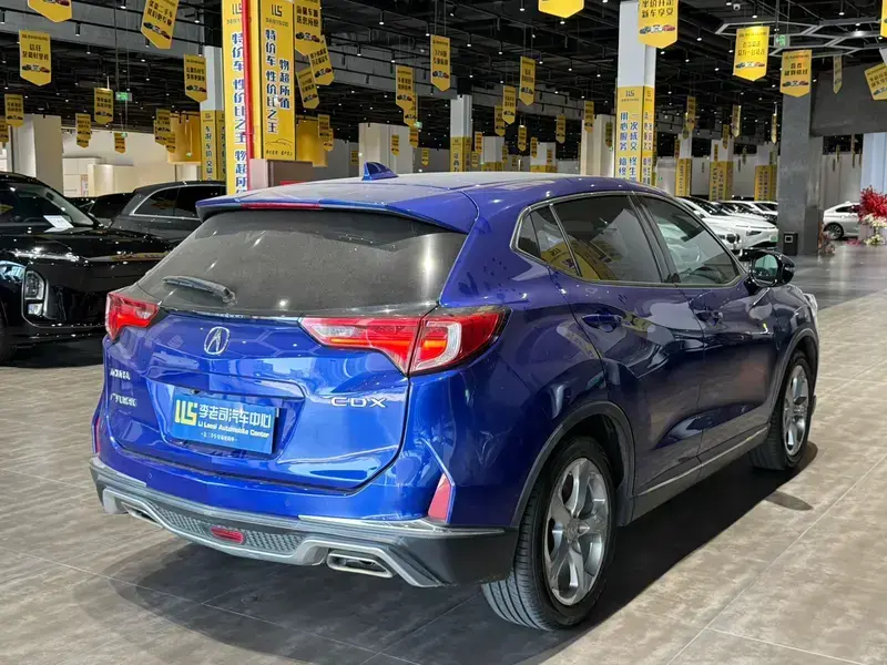 2019 Acura CDX с пробегом 52 800 км