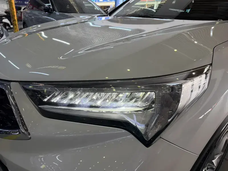 2019 Acura CDX с пробегом 142 000 км