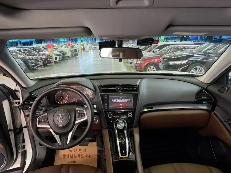 2019 Acura CDX с пробегом 142 000 км