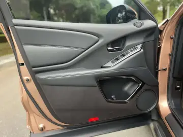 2016 Acura CDX с пробегом 48 000 км