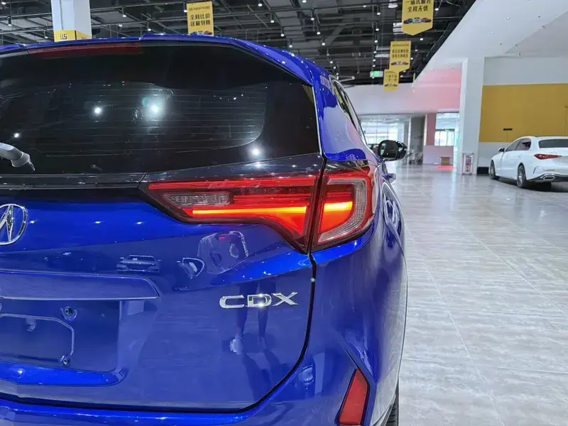 2019 Acura CDX с пробегом 58 000 км