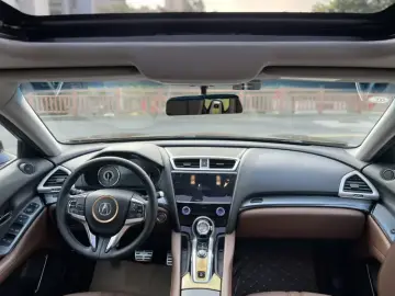 2016 Acura CDX с пробегом 137 000 км